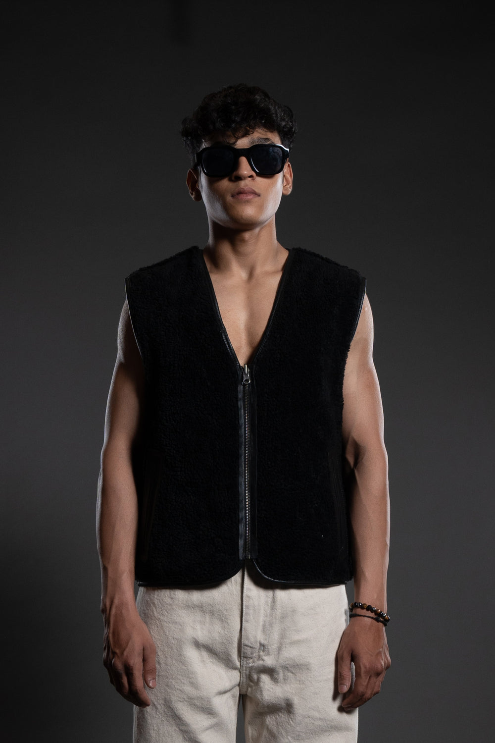 REVERSABLE VEST