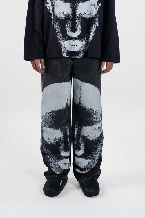 BLACK FACE & WHITE FACE