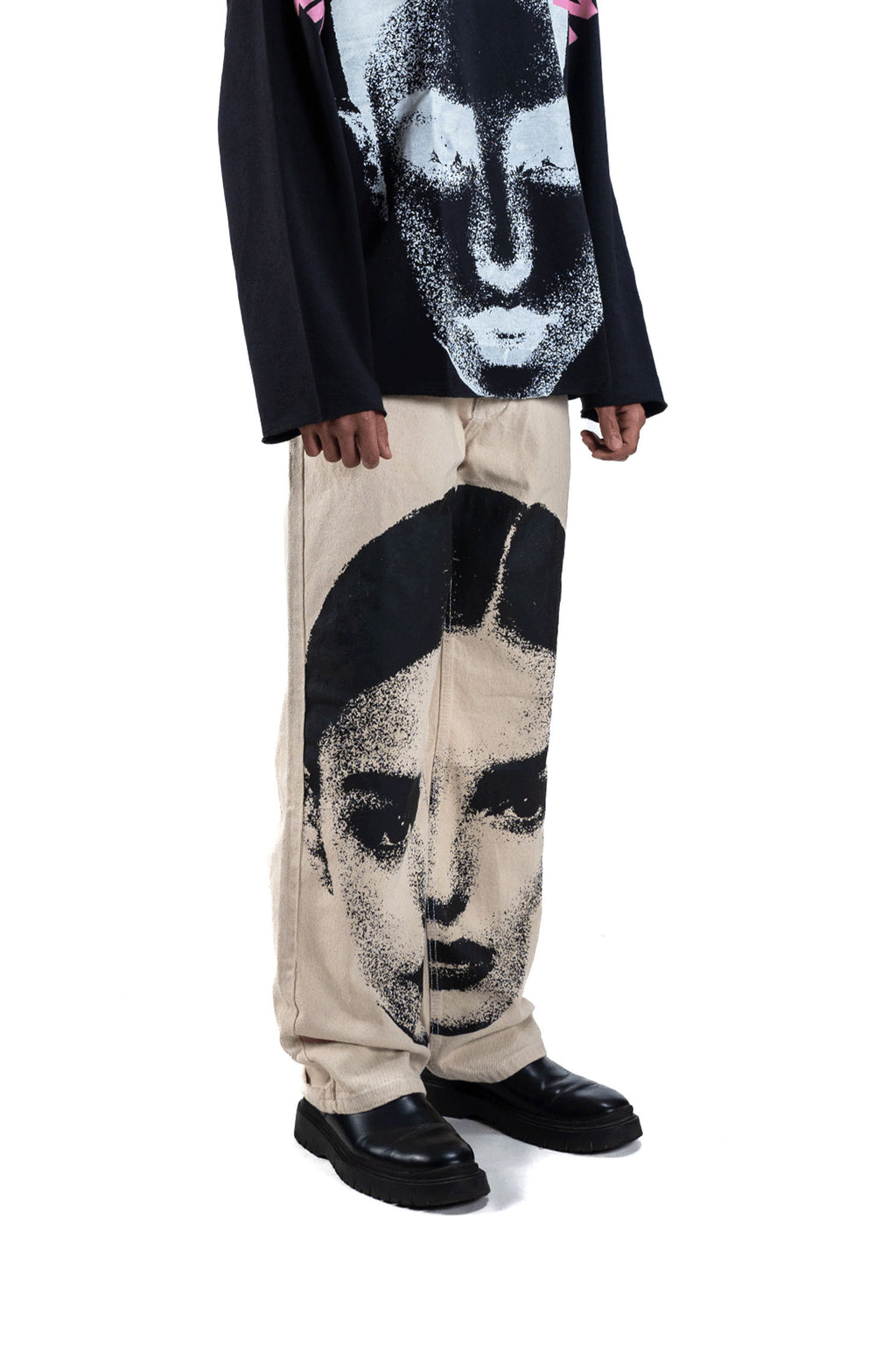 BLACK FACE & WHITE FACE