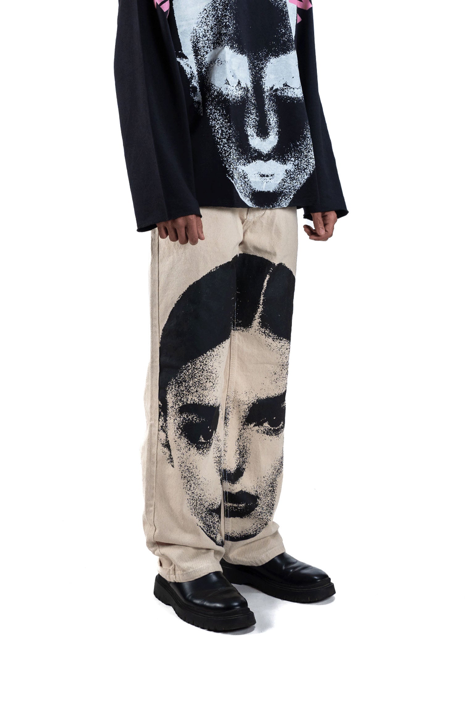 BLACK FACE & WHITE FACE