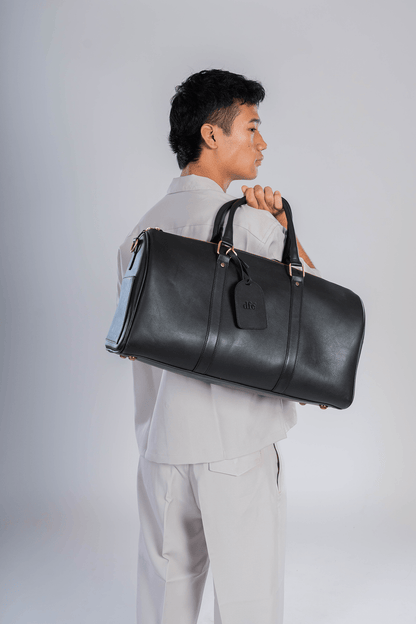 LEATHER DUFFLE BAG